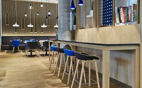 Holiday Inn Express - Berlin - Alexanderplatz, an IHG Hotel